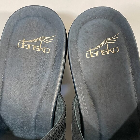 DANSKO "Jessie" Wedge Sandal Double Buckle, Black - 41 (10/11) - Picture 6 of 12